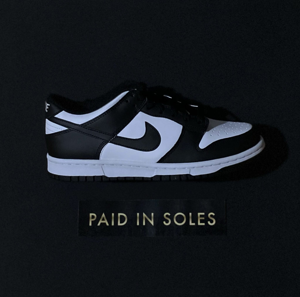 dunk low black and white gs